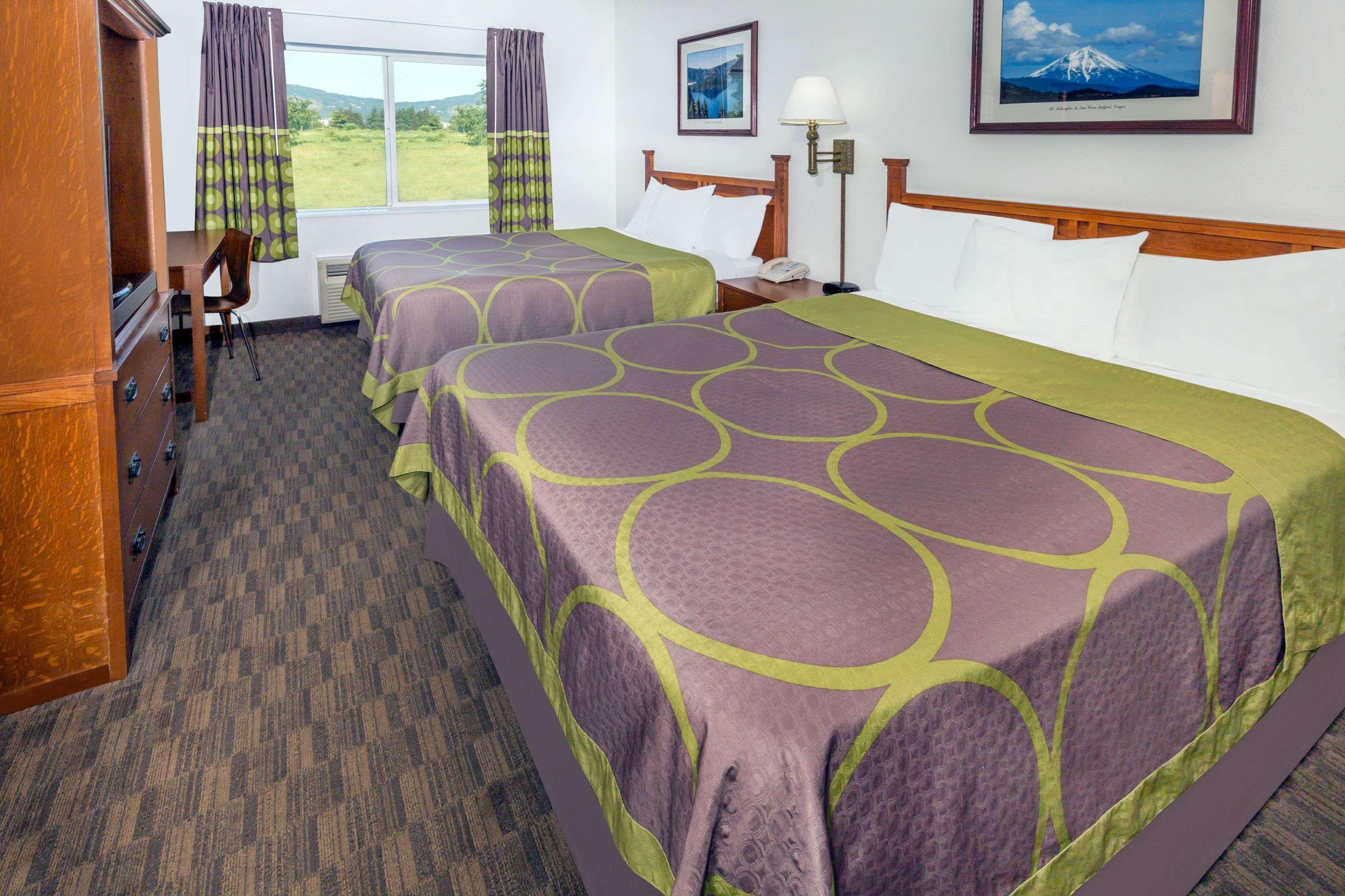 Super 8 By Wyndham Central Pt Medford Central Point Zewnętrze zdjęcie